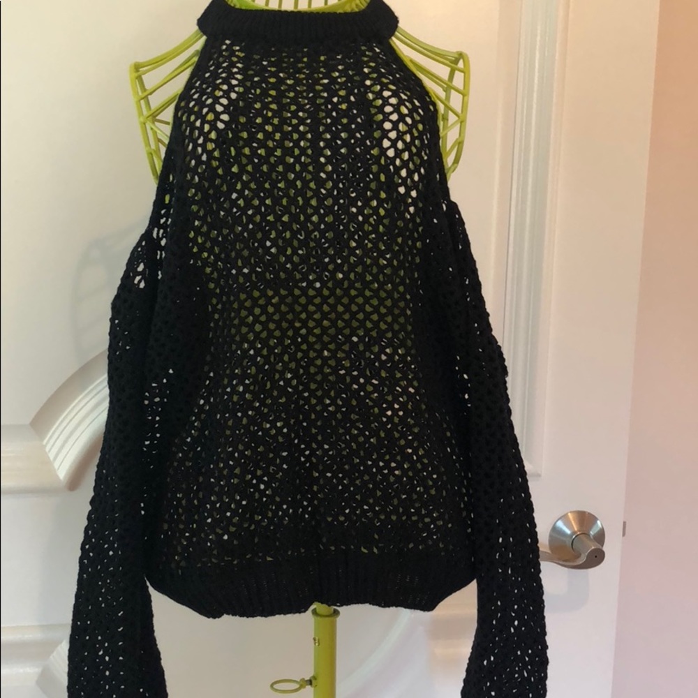 Long sleeve sweater